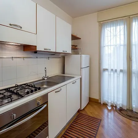 Bocconi Cozy Апартаменты